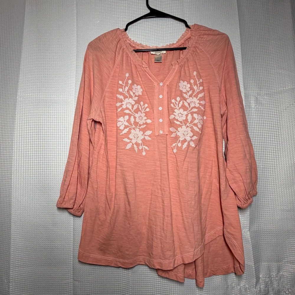 Soleillee‎ Embroidered Henley Tunic L Coral Pink Floral Long Sleeve Top